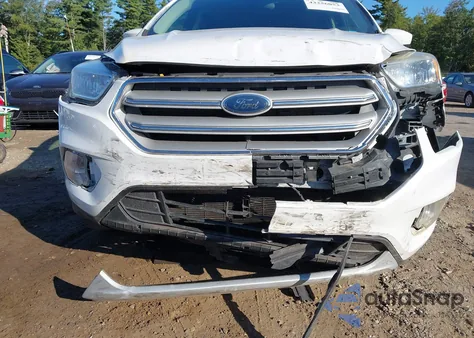 2018 Ford Escape Se z USA, uszkodzony, nr VIN 1FMCU9GD4JUB16483
